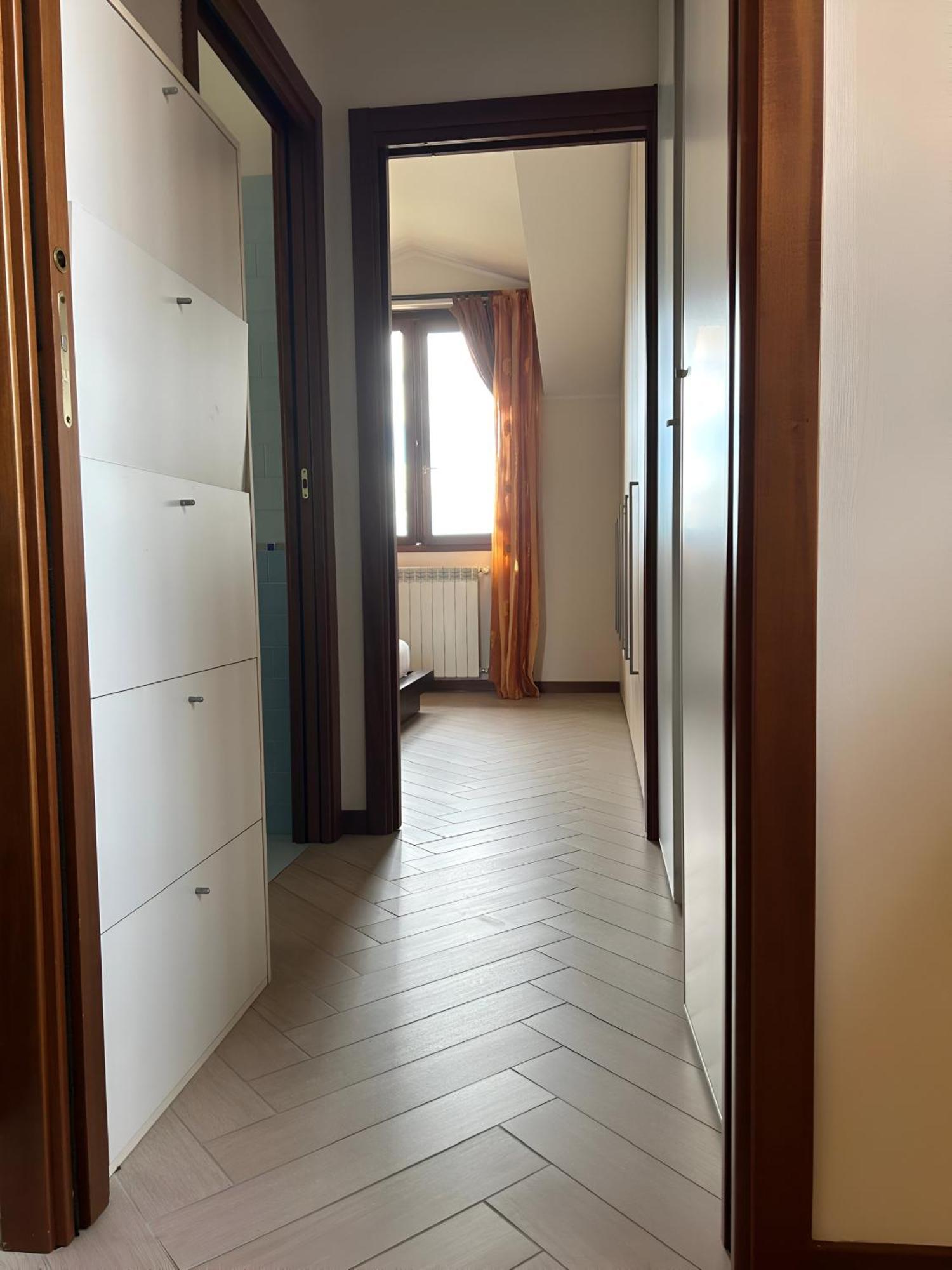 Appartamento Antony'S House Limbiate Bagian luar foto